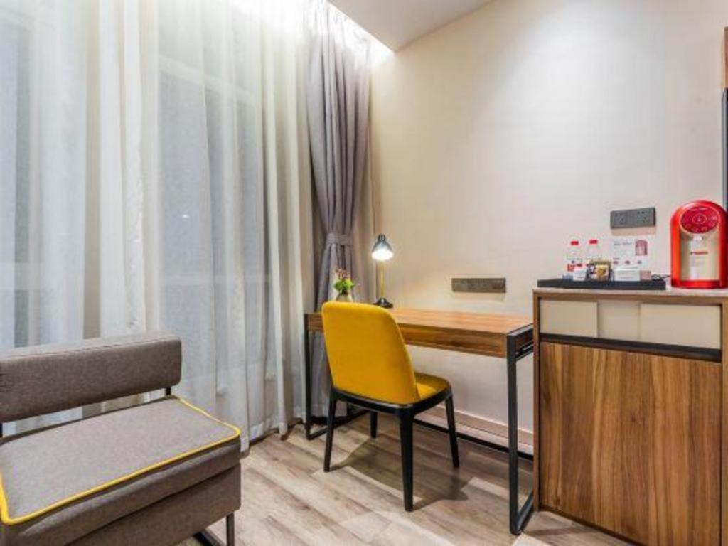Pudong Xinjinqiao Road Hotel